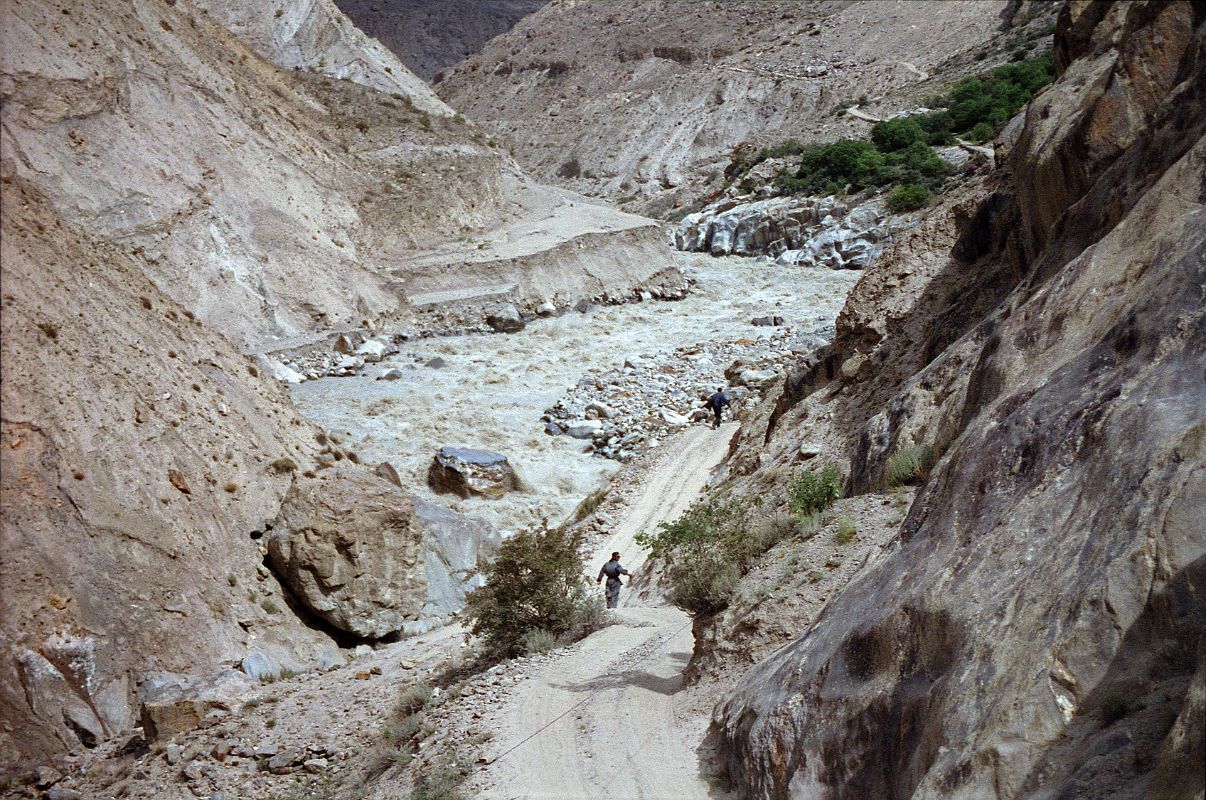 09 Road Though Braldu Gorge To Askole Next To The Roaring Braldu River